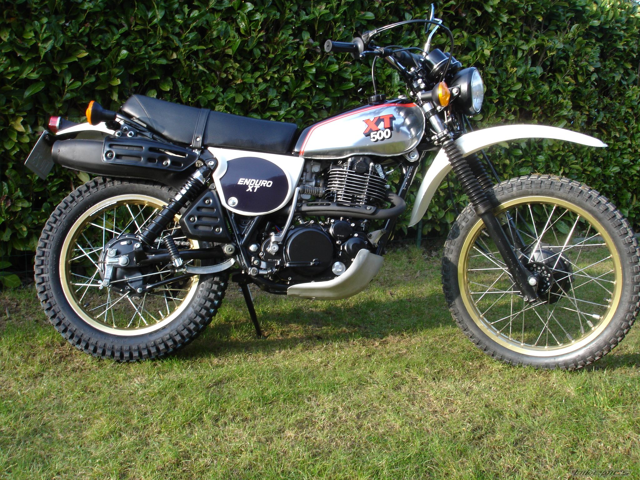 Bike Photo 1946417