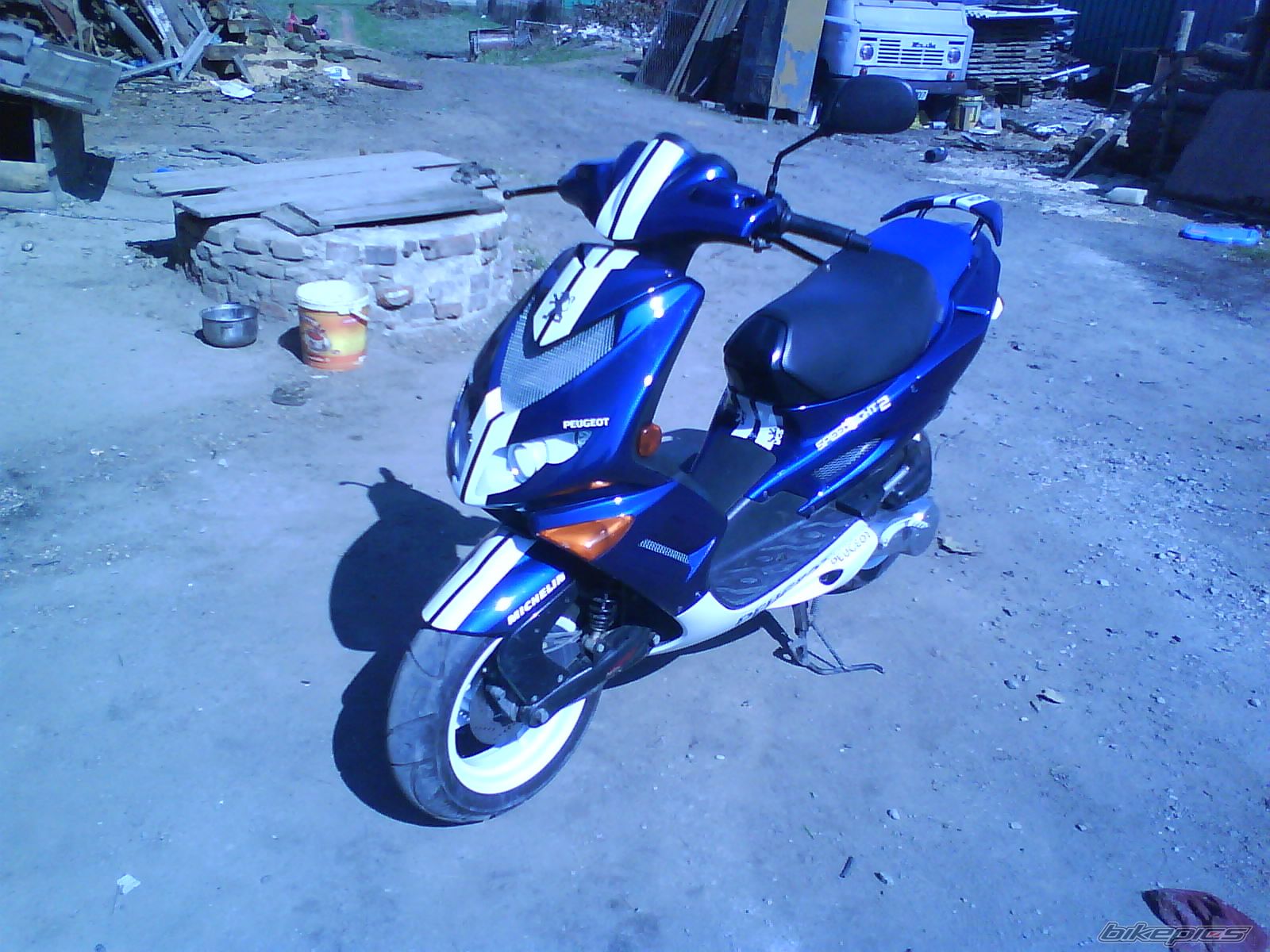 Photo 1946455