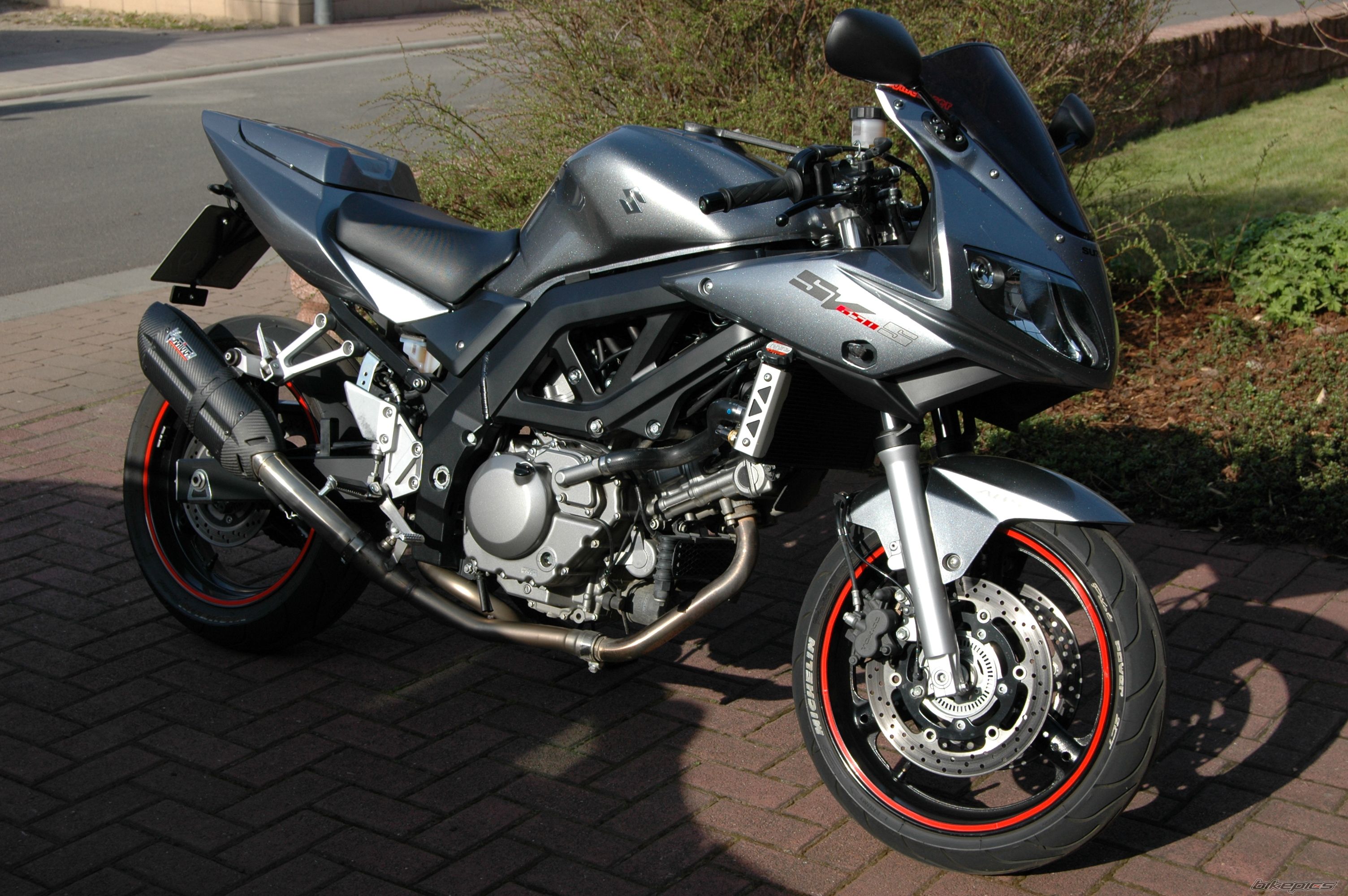 Bike Photo 1946590