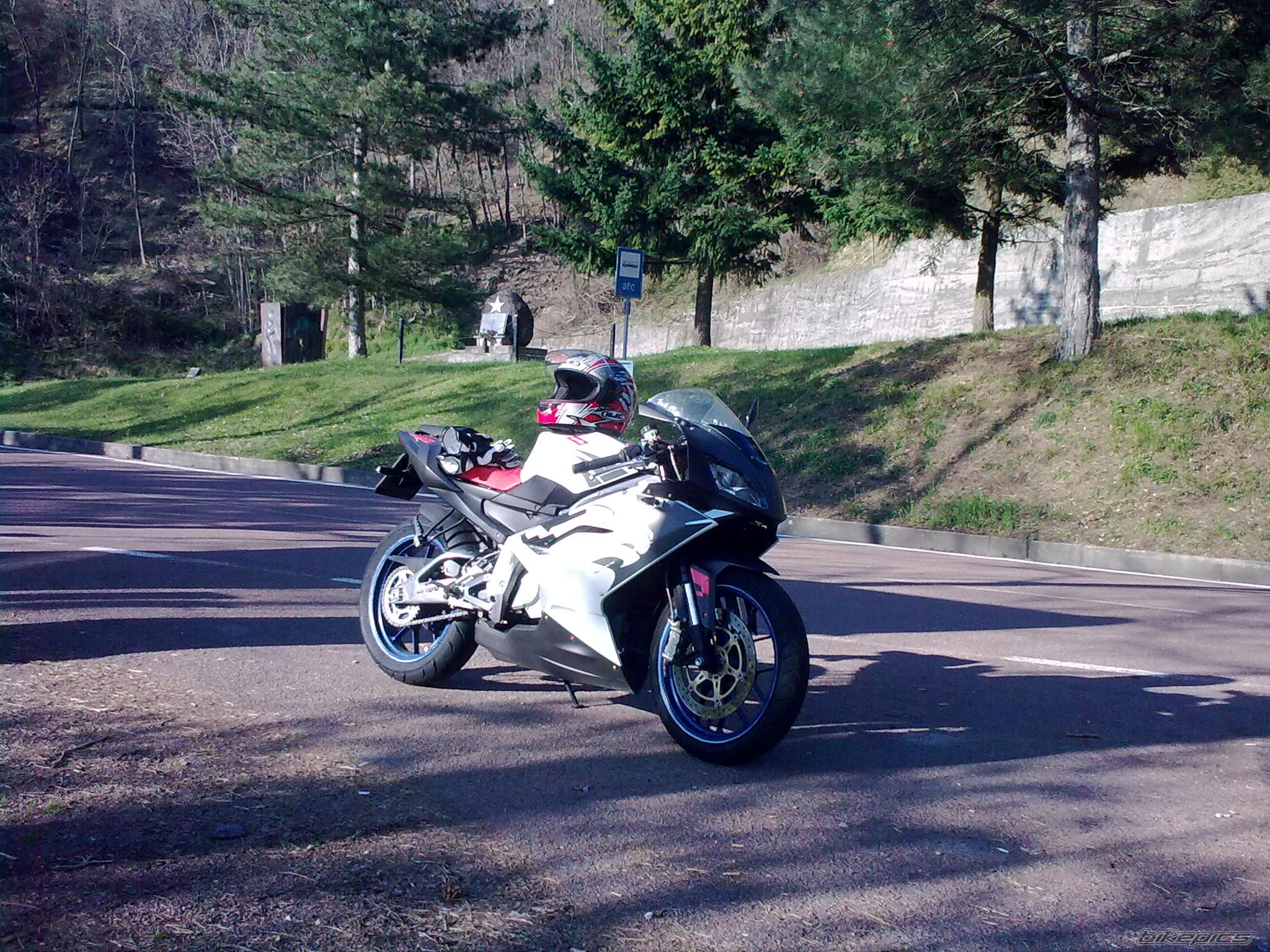 Bike Photo 1946652