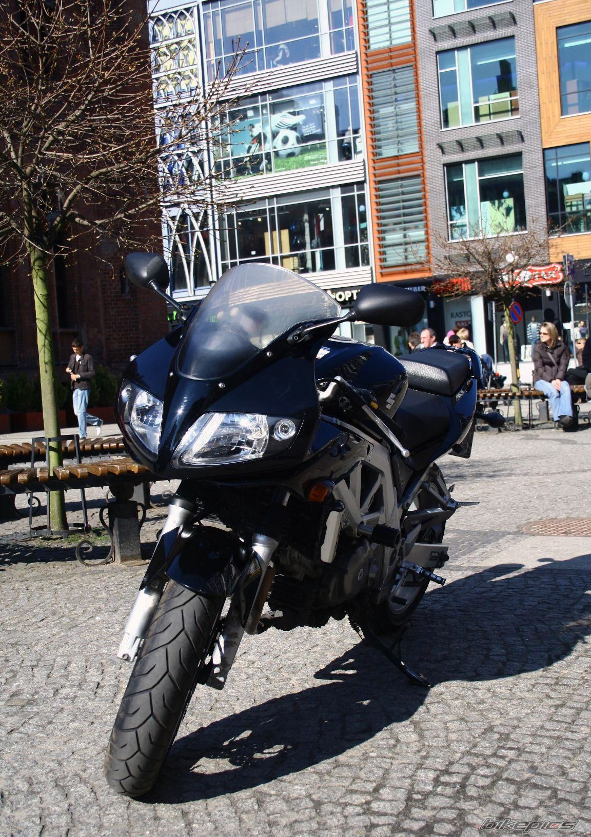 Bike Photo 1946840