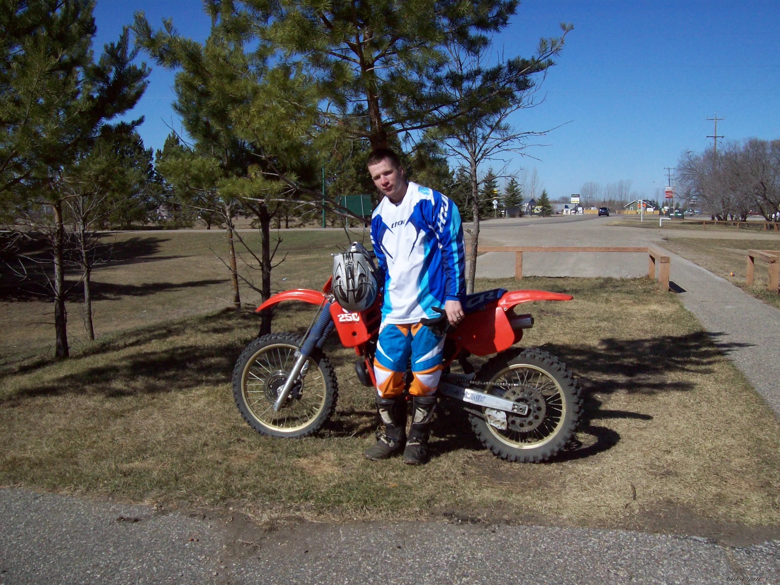 Photo 1947978