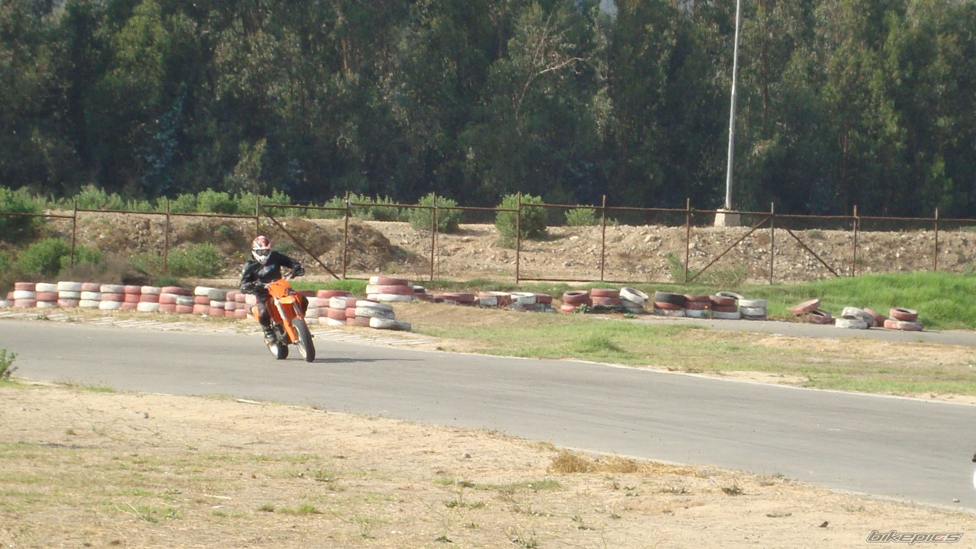 Bike Photo 1948332