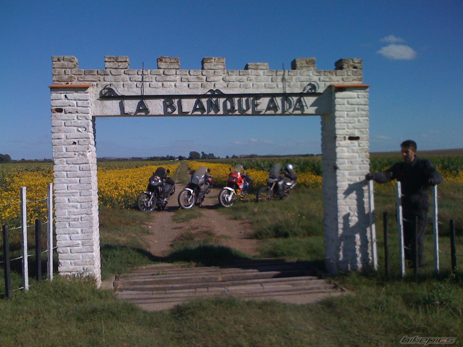 Bike Photo 1948363