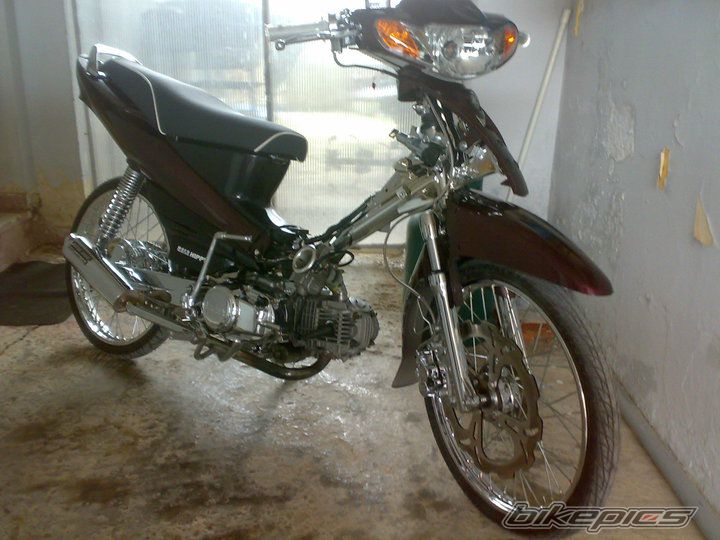 Photo 1948643