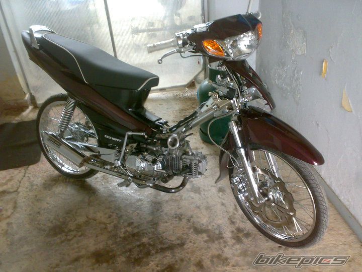 Photo 1948645
