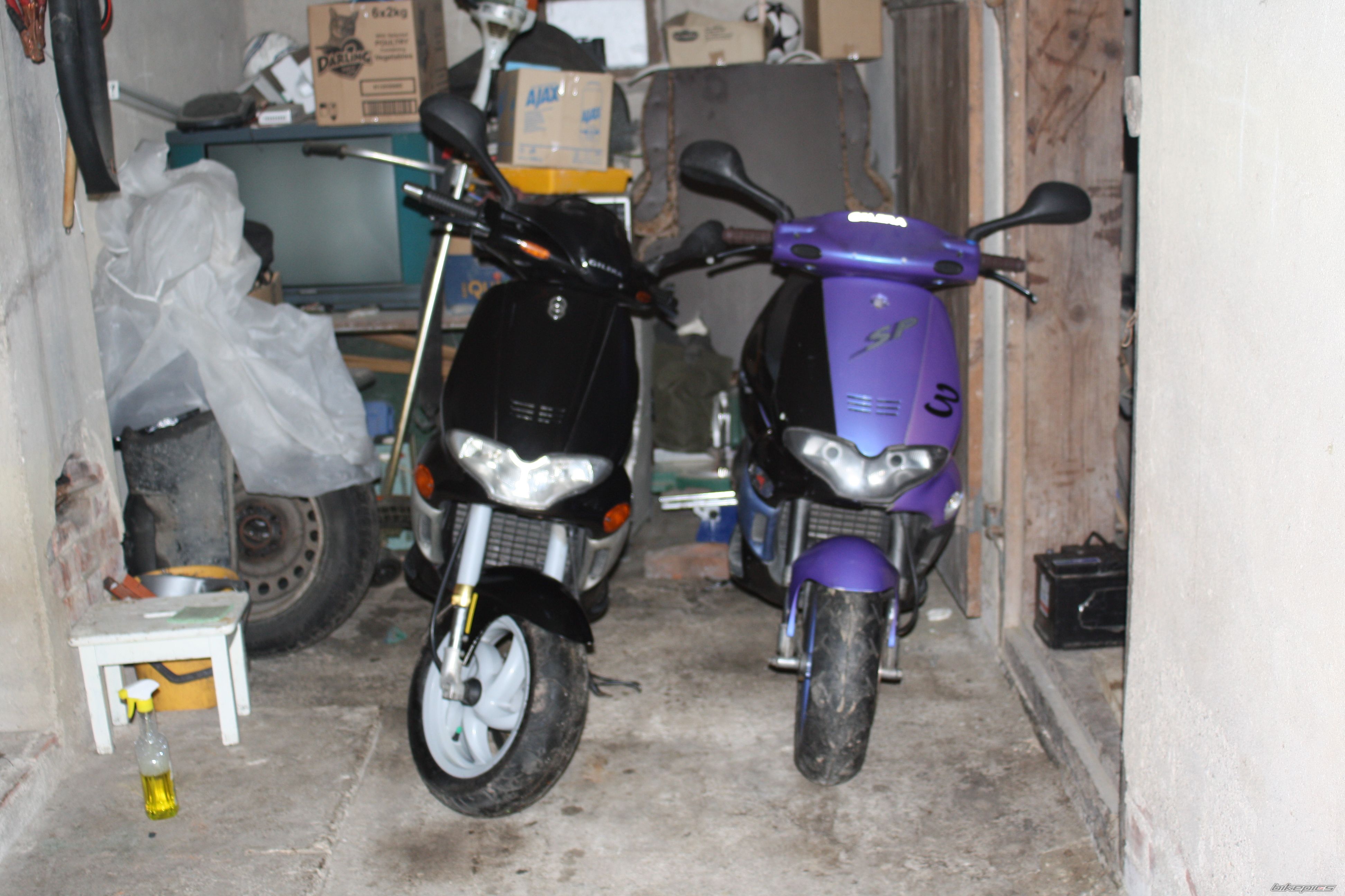 Photo 1948656