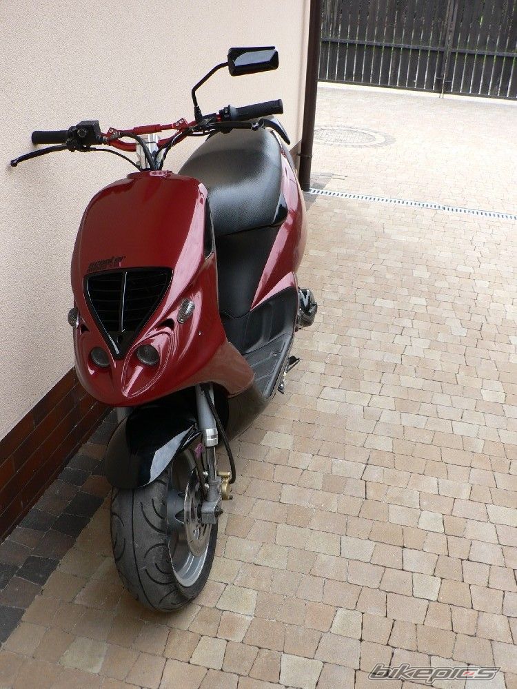 Photo 1948747