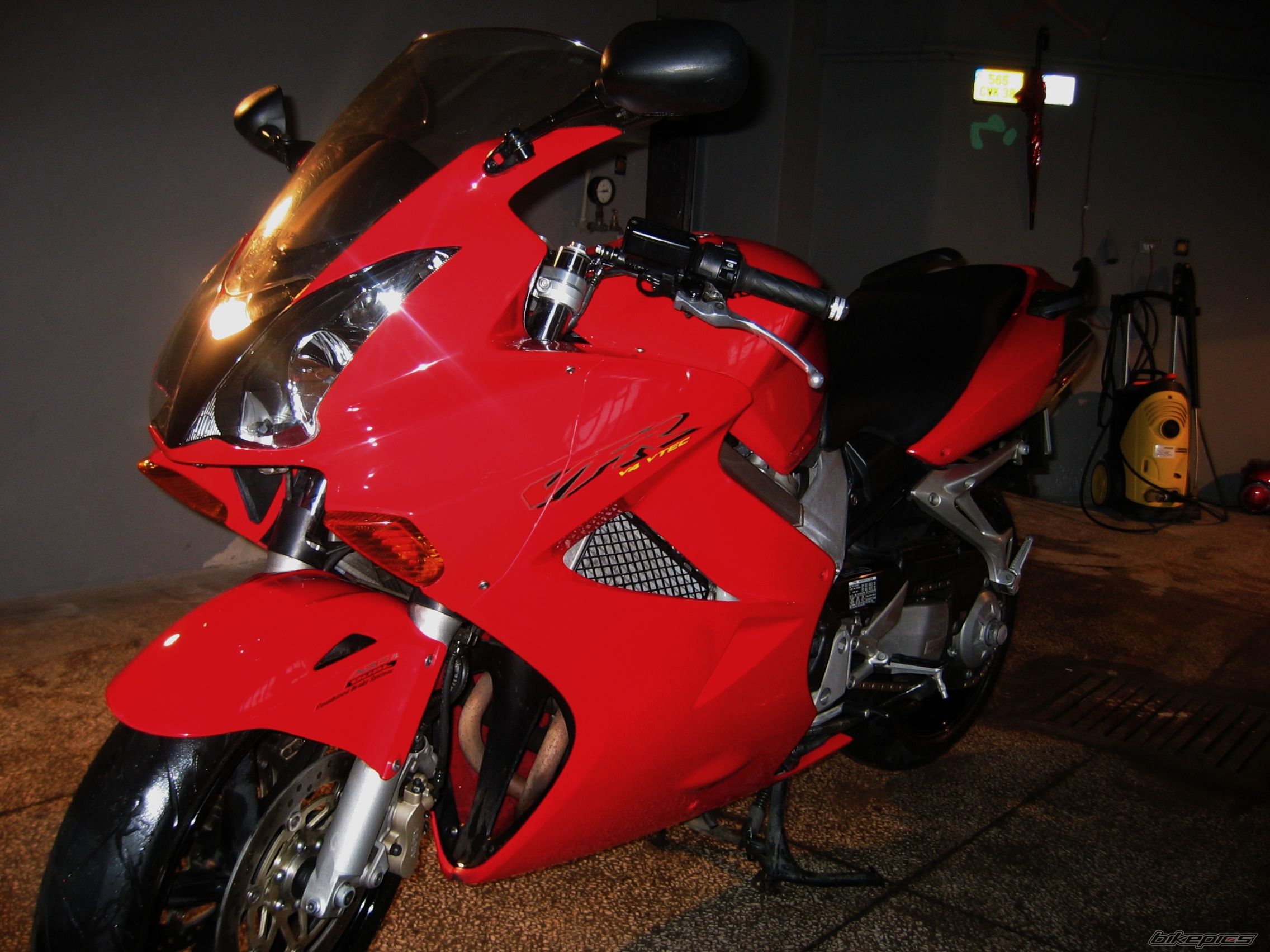 Bike Photo 1948925