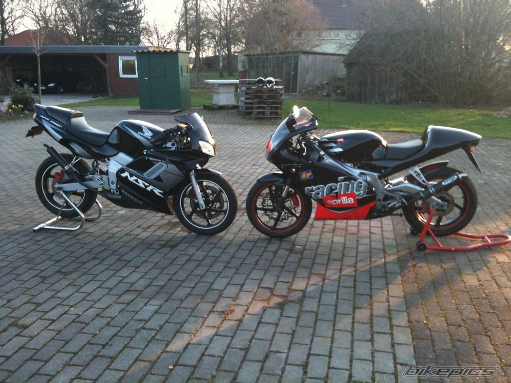 Photo 1948974
