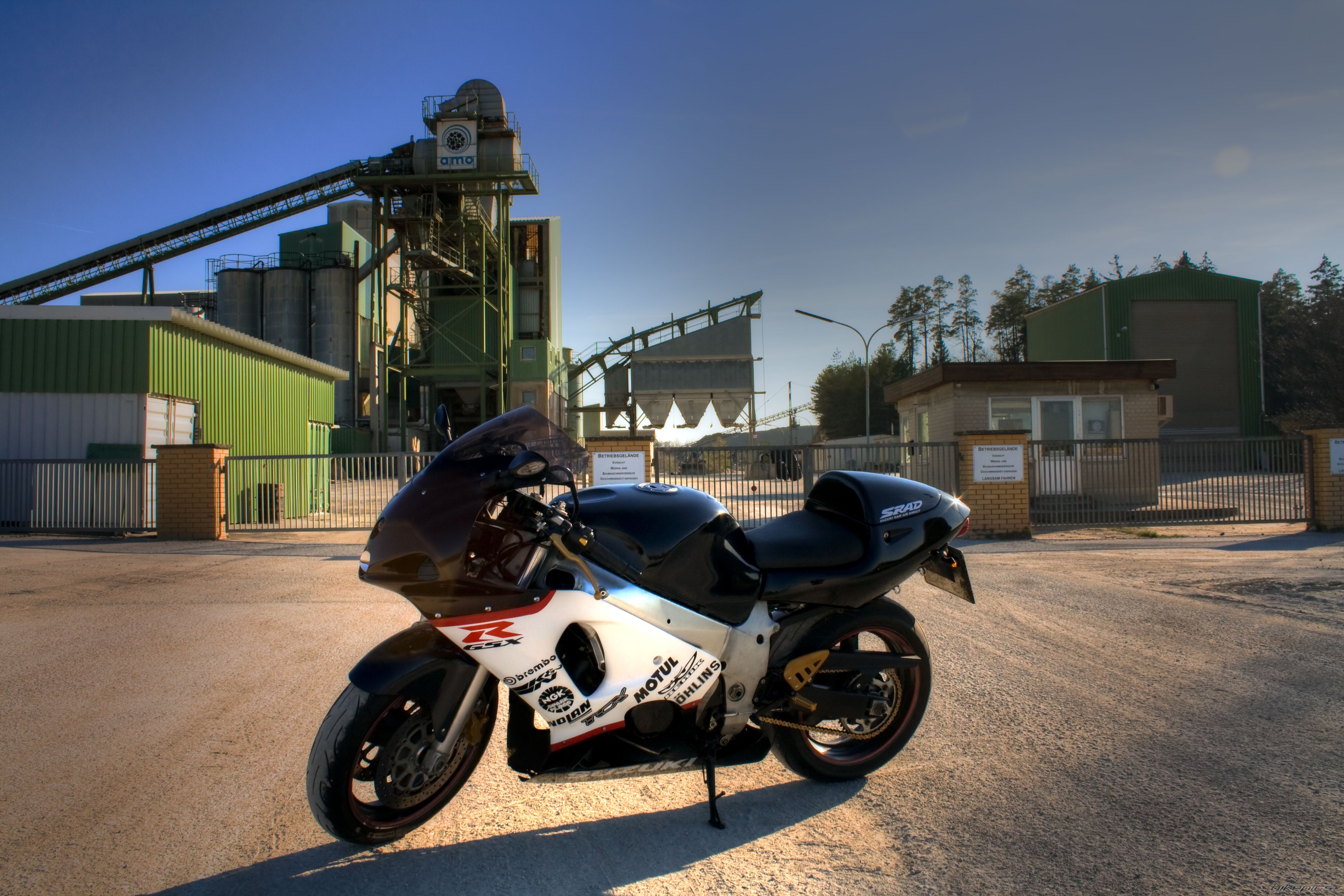 Bike Photo 1949052