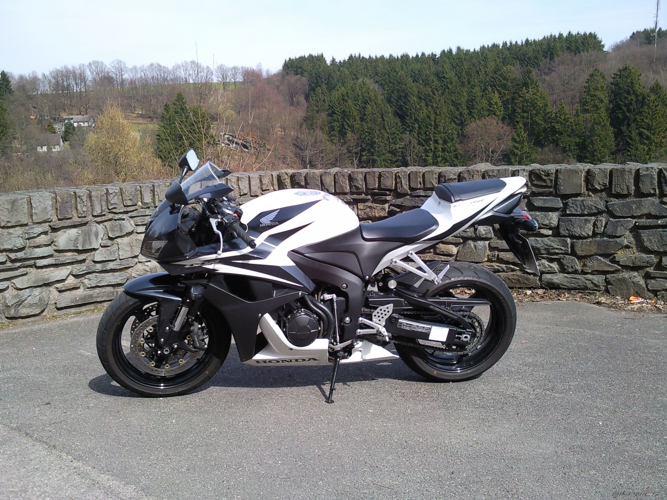Bike Photo 1949128