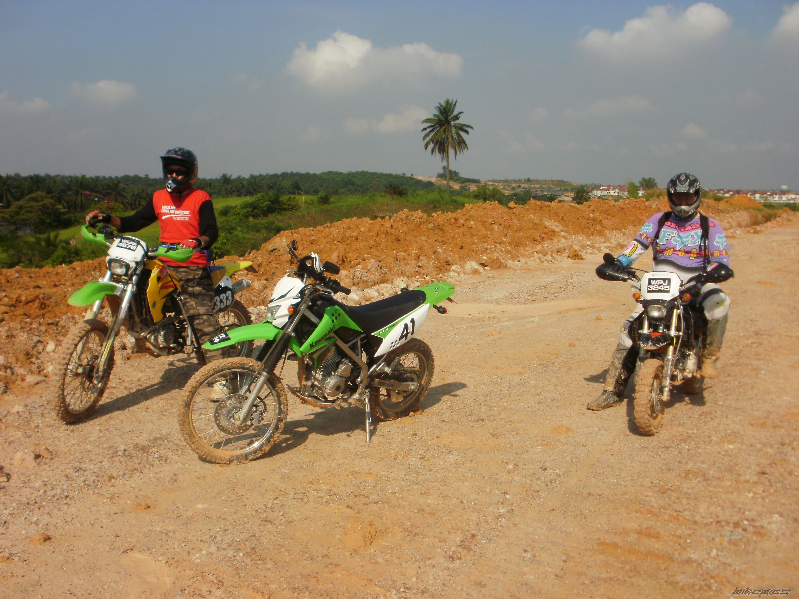 Bike Photo 1949455