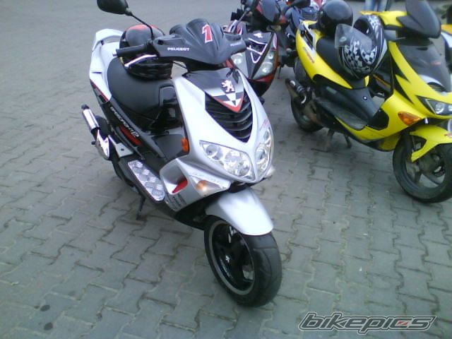 Photo 1949694