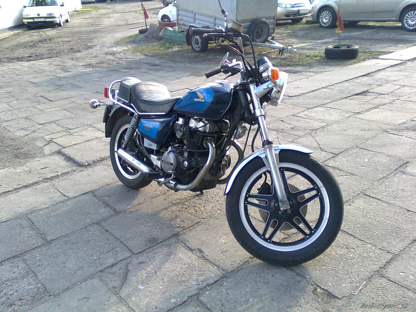 Photo 1949853