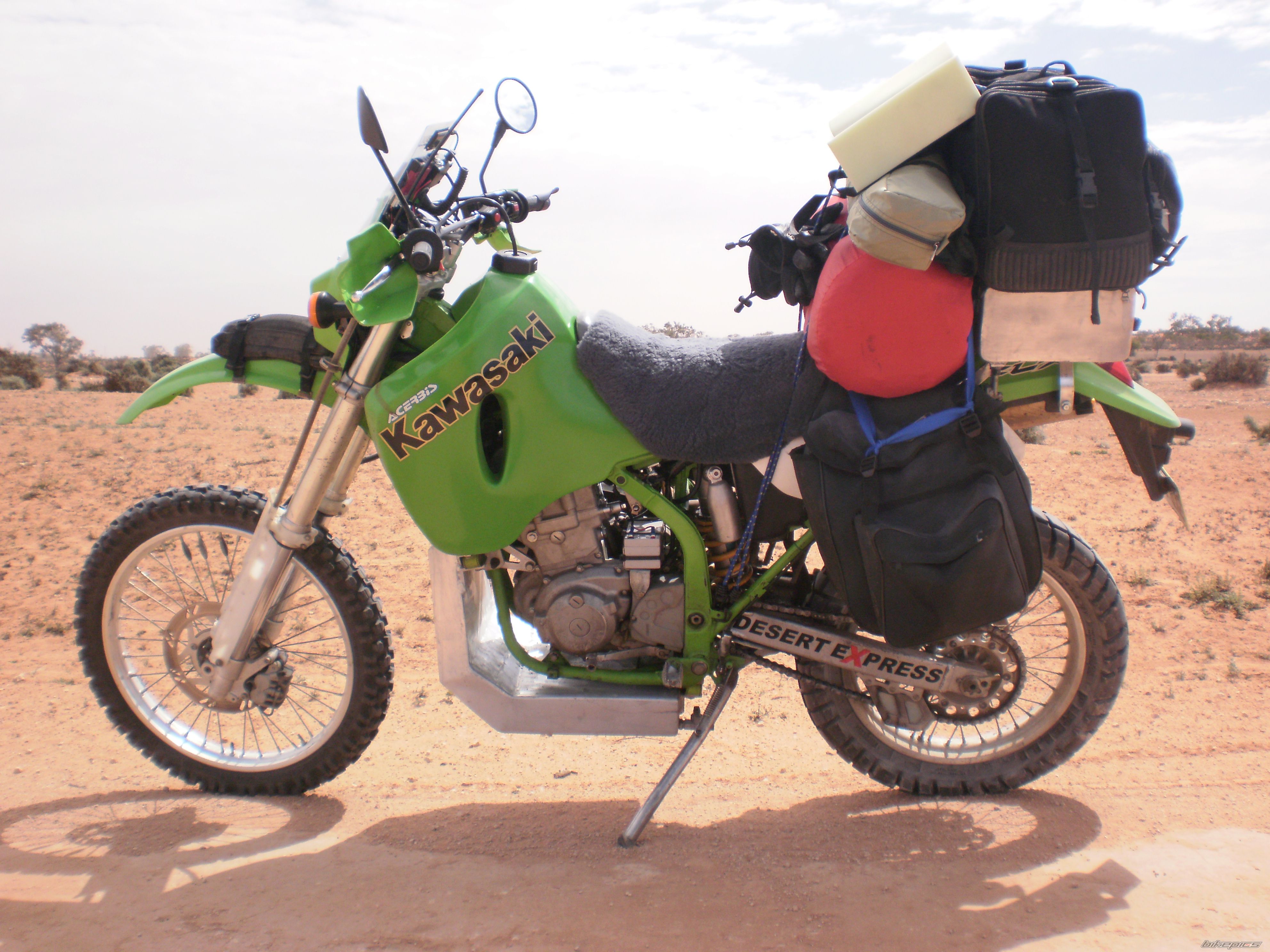 Bike Photo 1950048