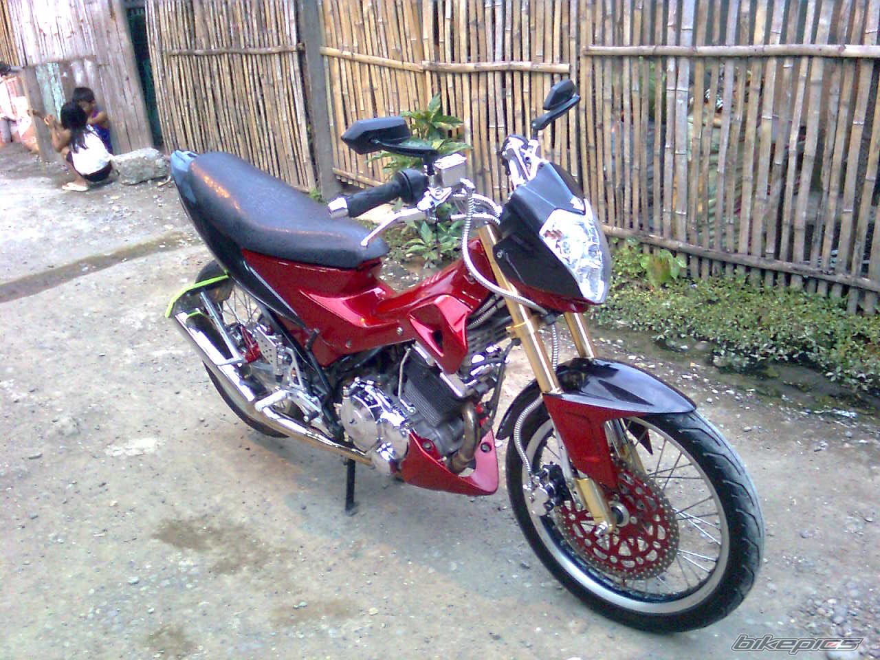 Photo 1950134