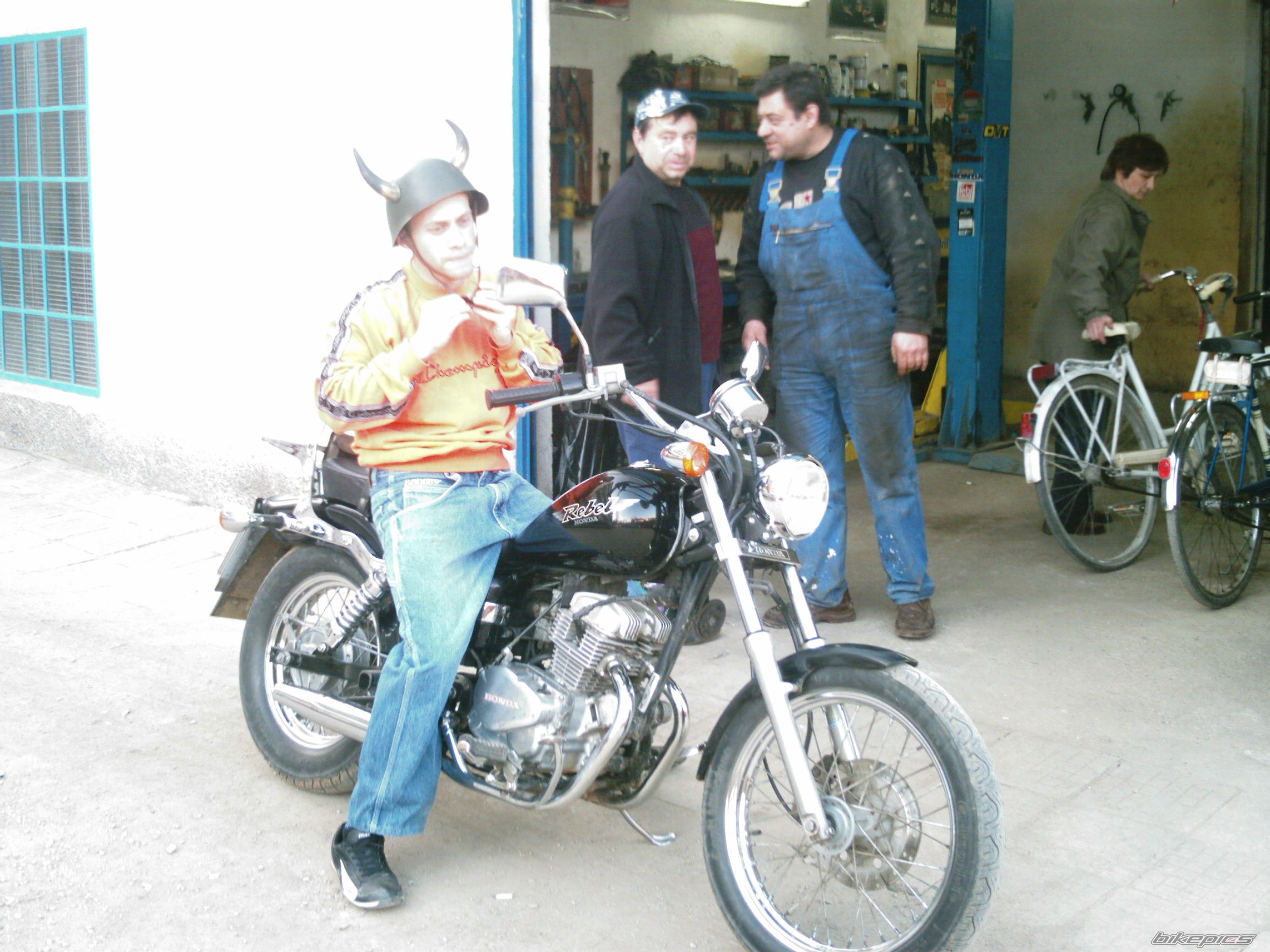 Bike Photo 1950247