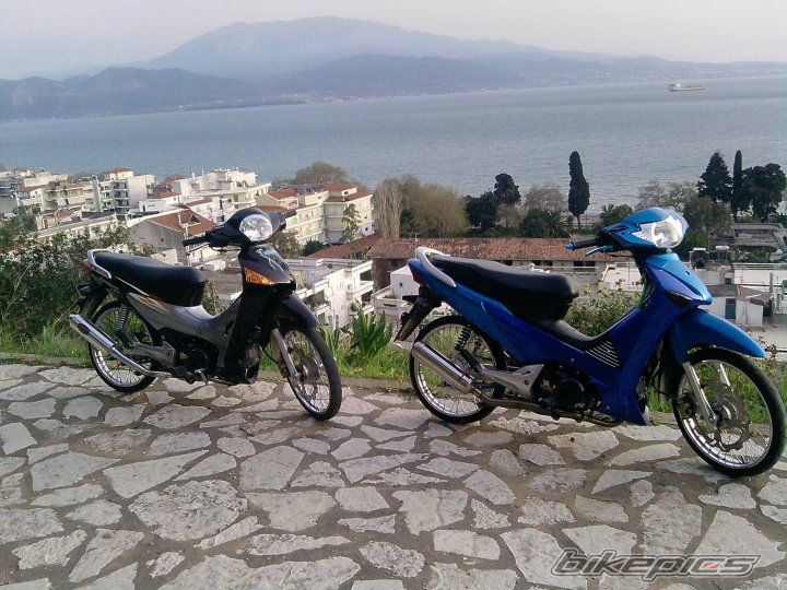 Photo 1950275