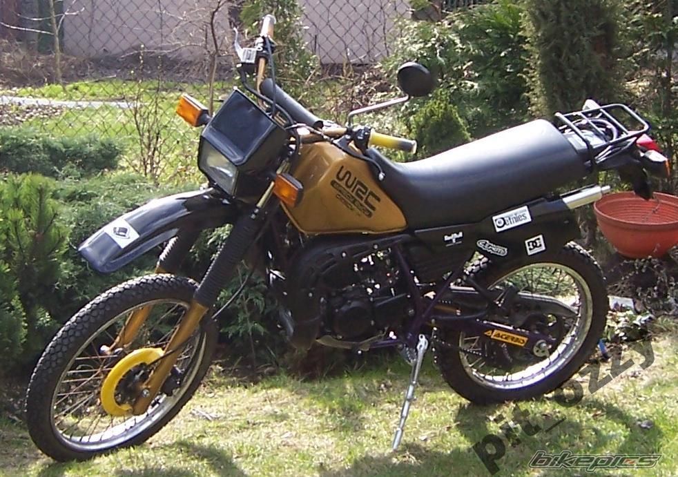 Bike Photo 1950311
