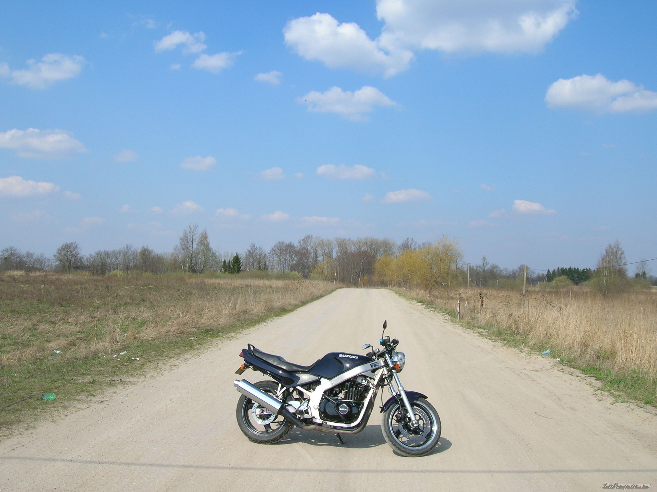 Bike Photo 1950389
