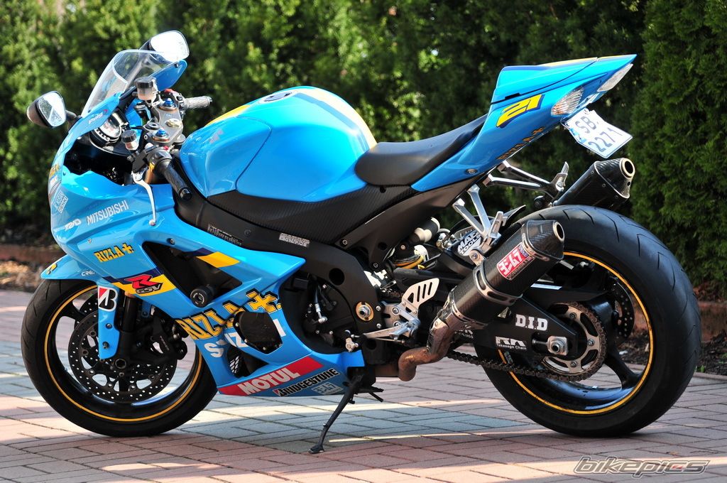 Bike Photo 1950452