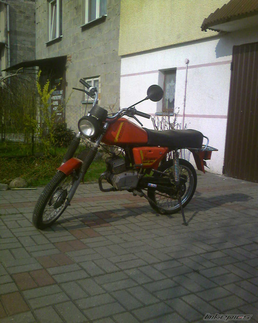 Photo 1950527