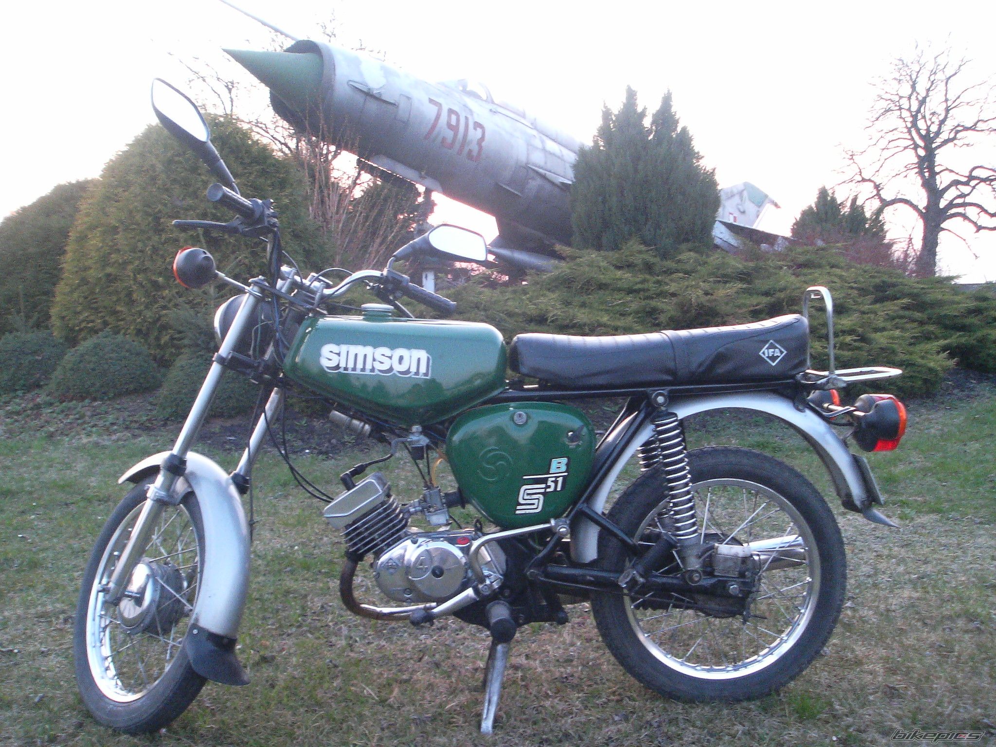 Bike Photo 1950548