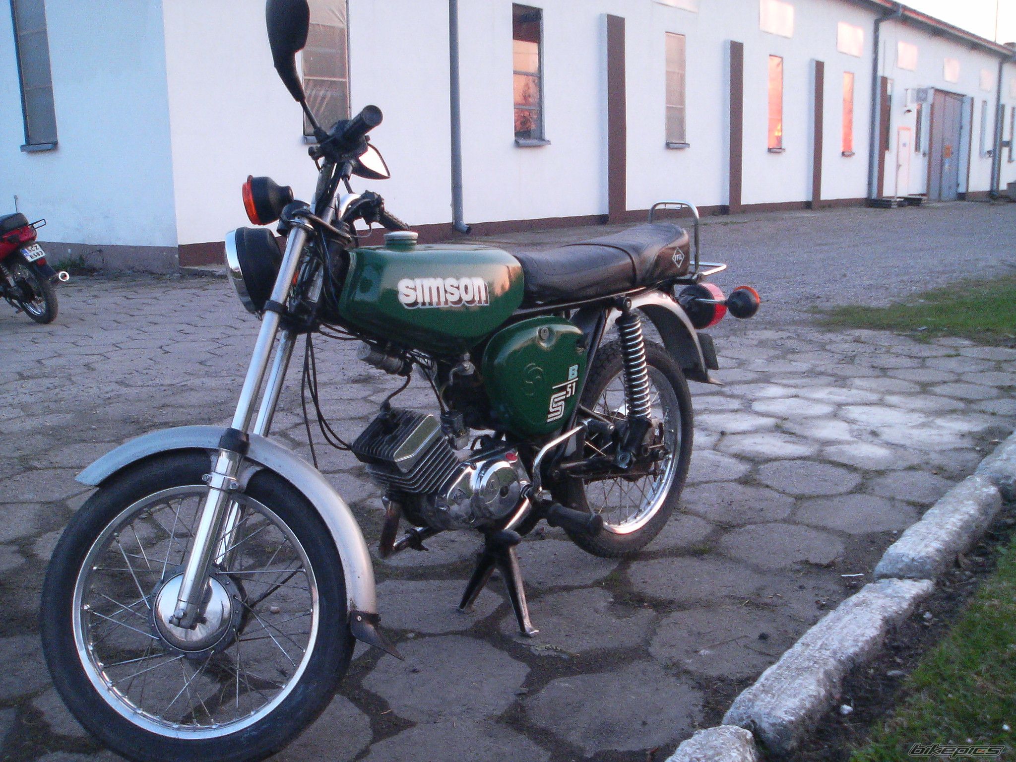 Bike Photo 1950555