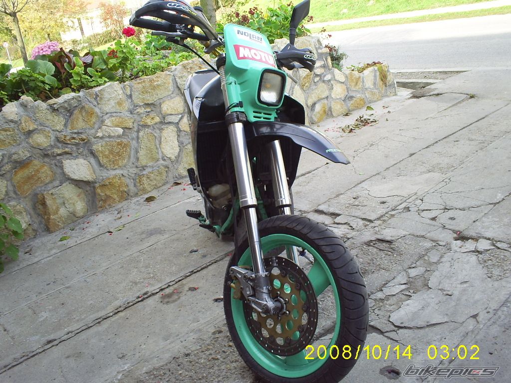 Photo 1950567
