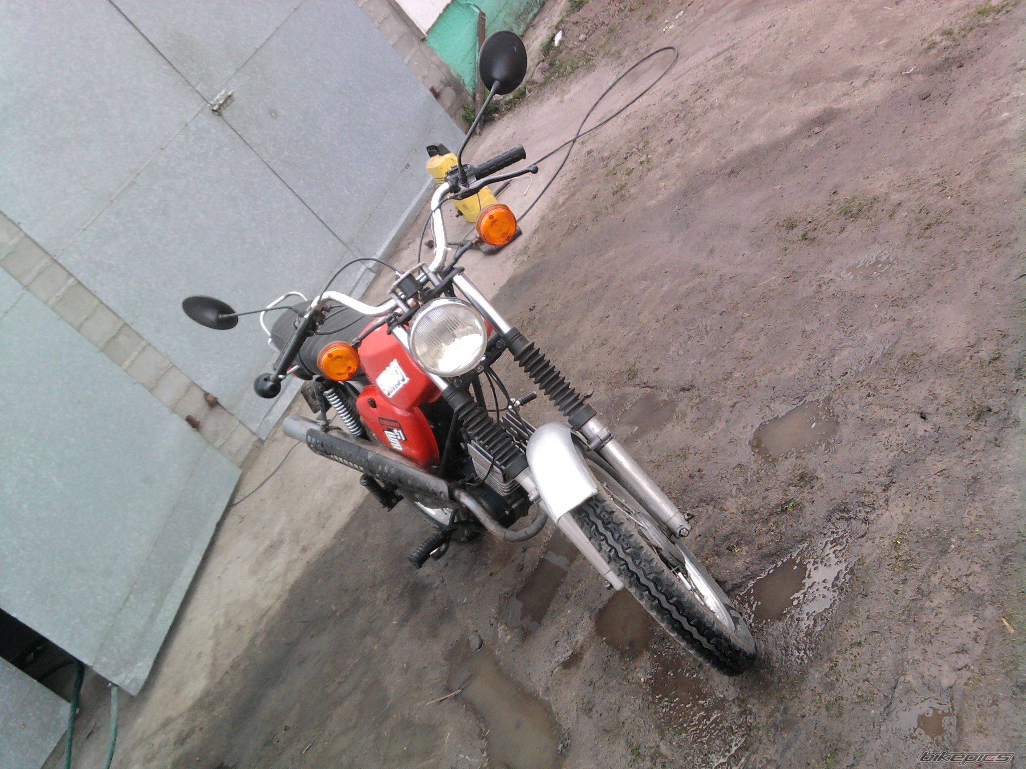 Bike Photo 1950774