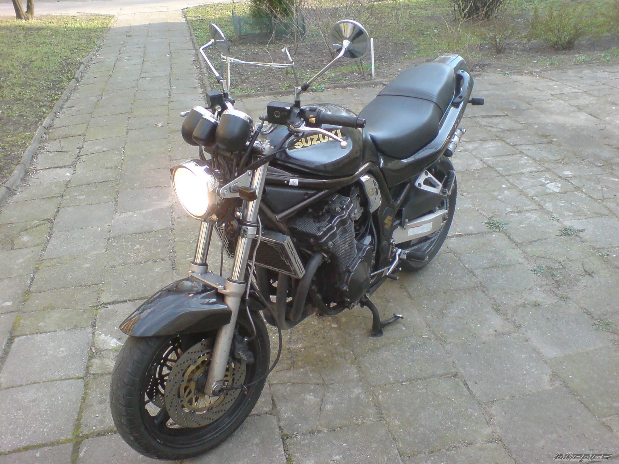 Bike Photo 1950837