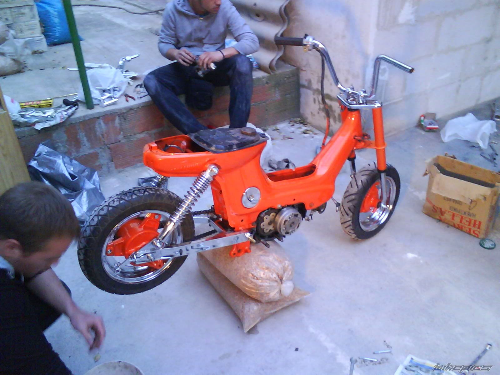 Photo 1950866