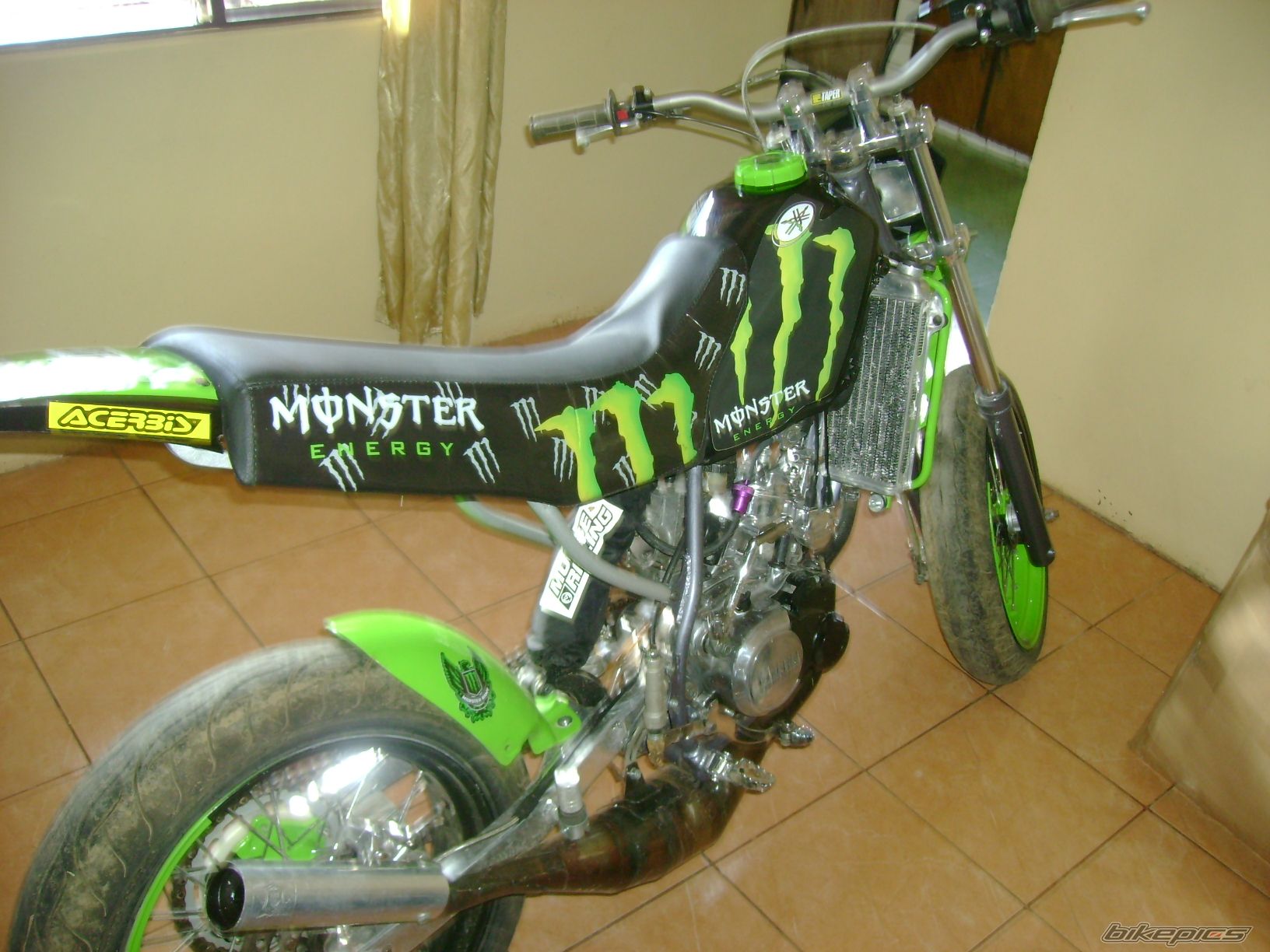 Bike Photo 1950945