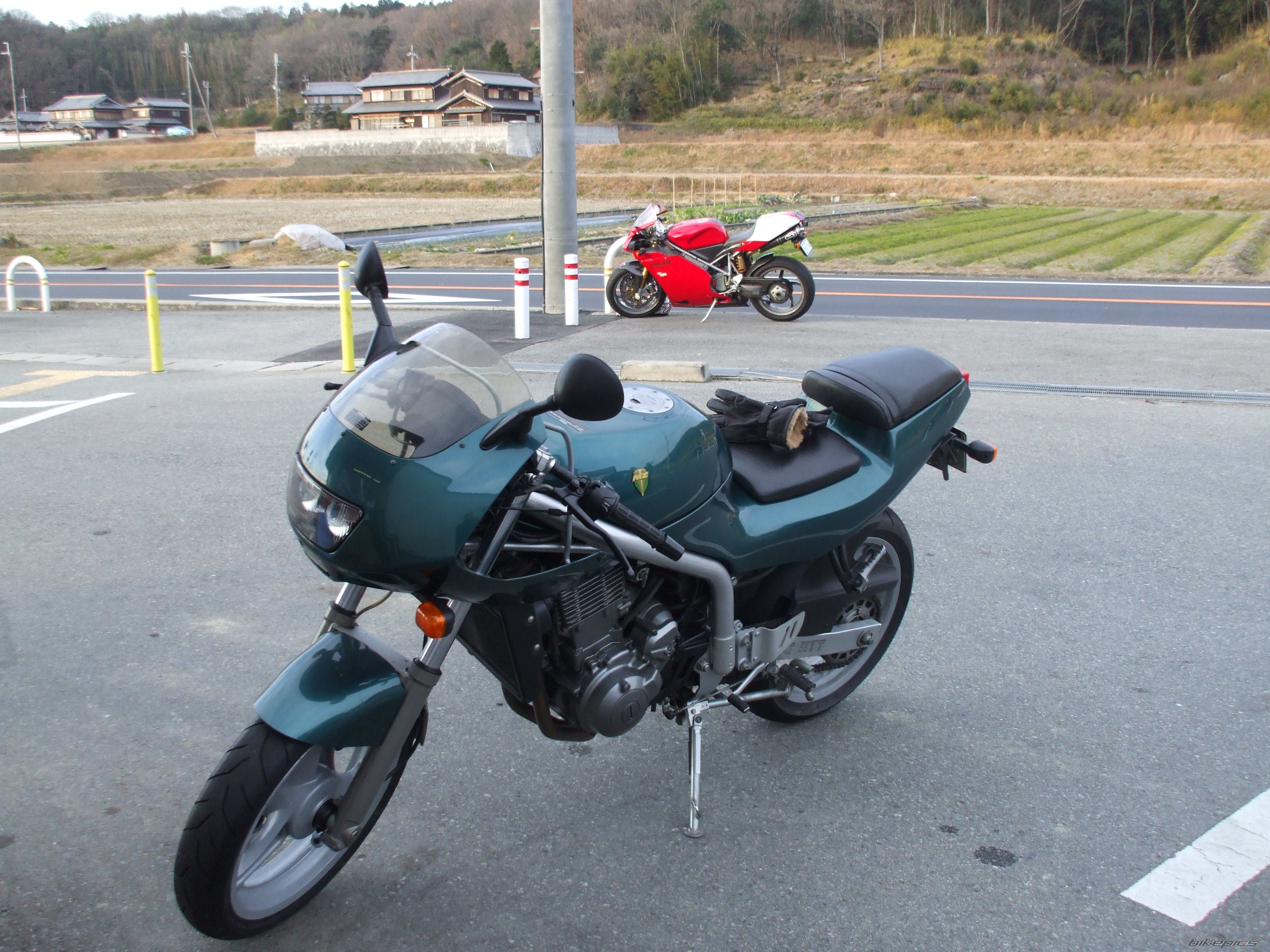 Photo 1951336