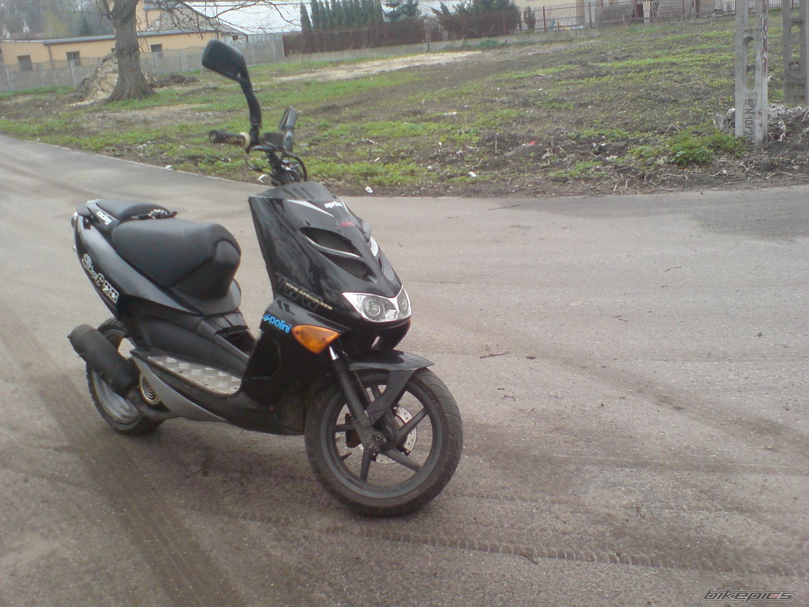 Bike Photo 1951351