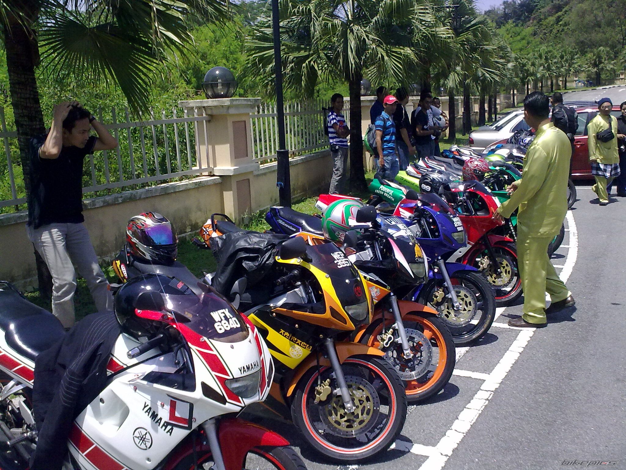 Photo 1951356
