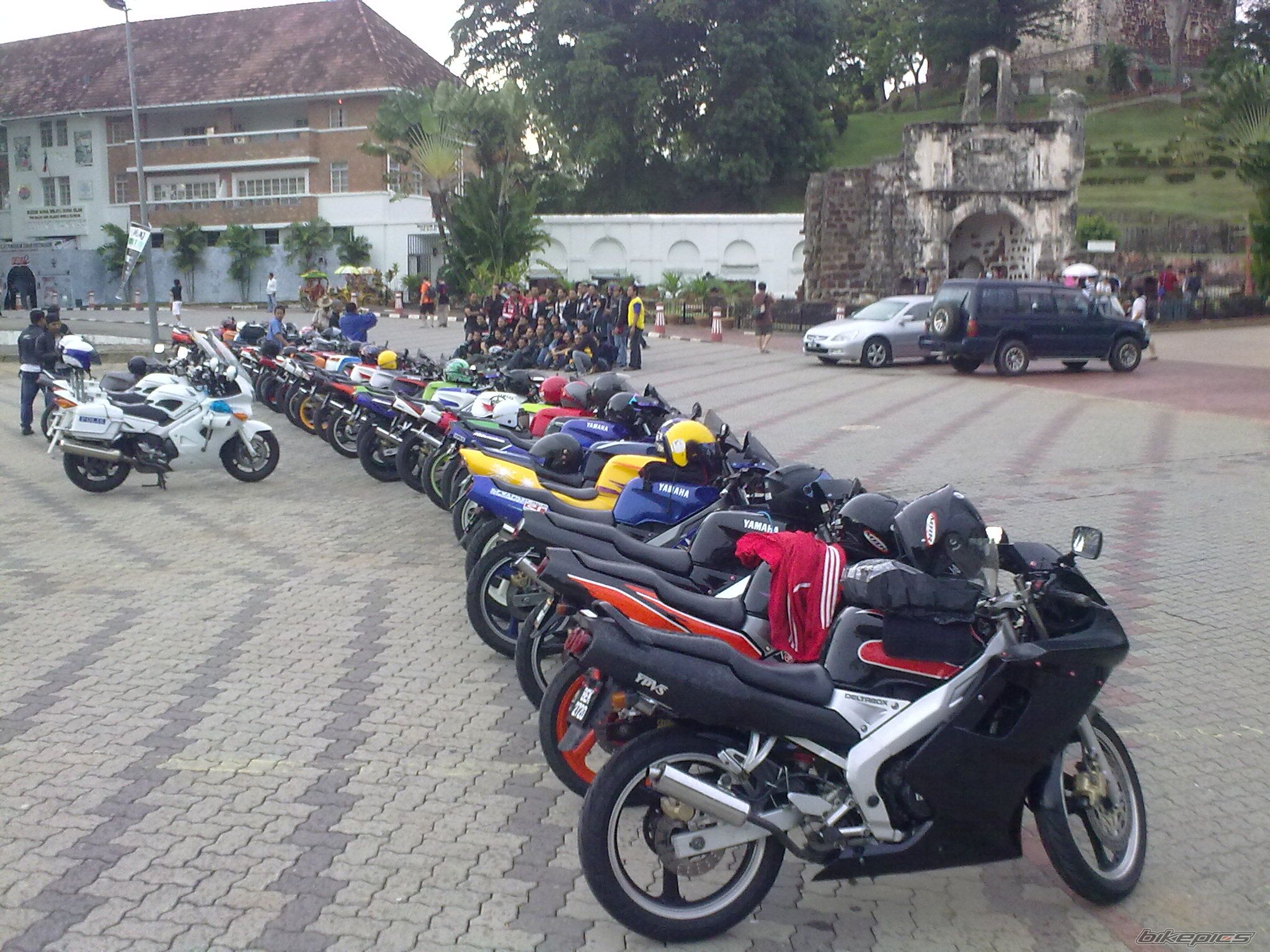 Photo 1951436
