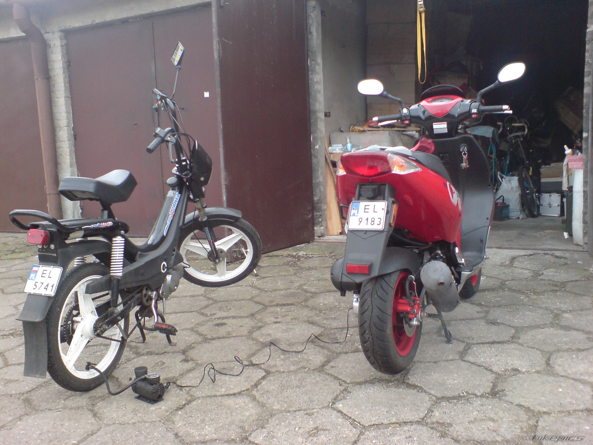Photo 1951631