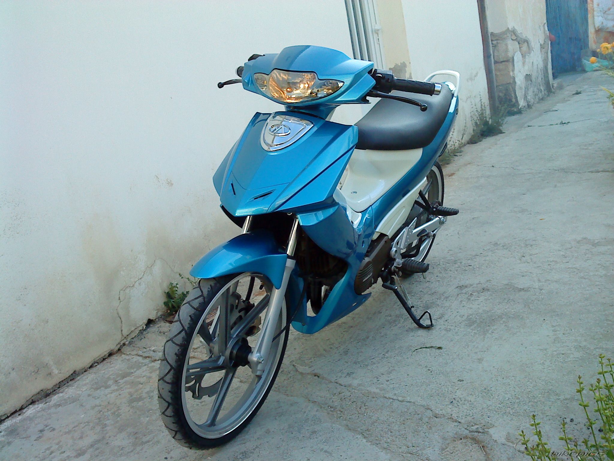 Photo 1951756