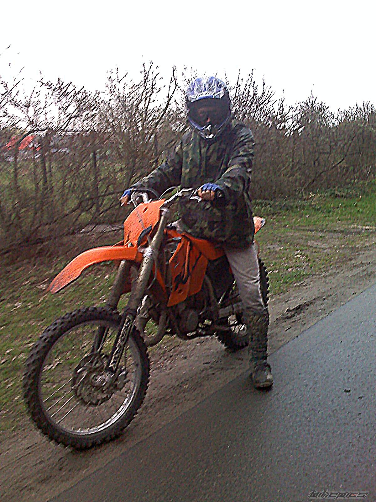 Photo 1951789