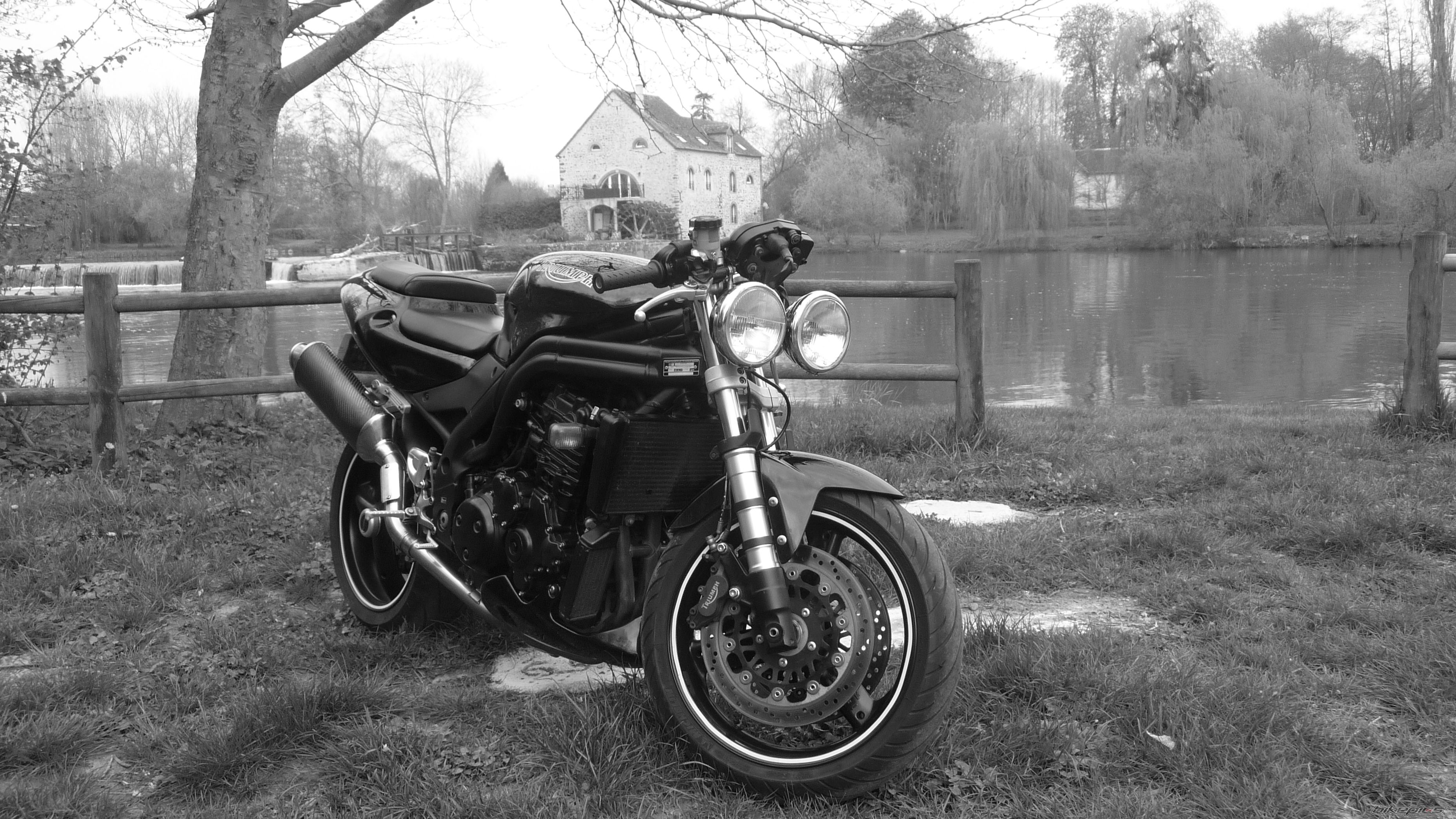 Bike Photo 1951831
