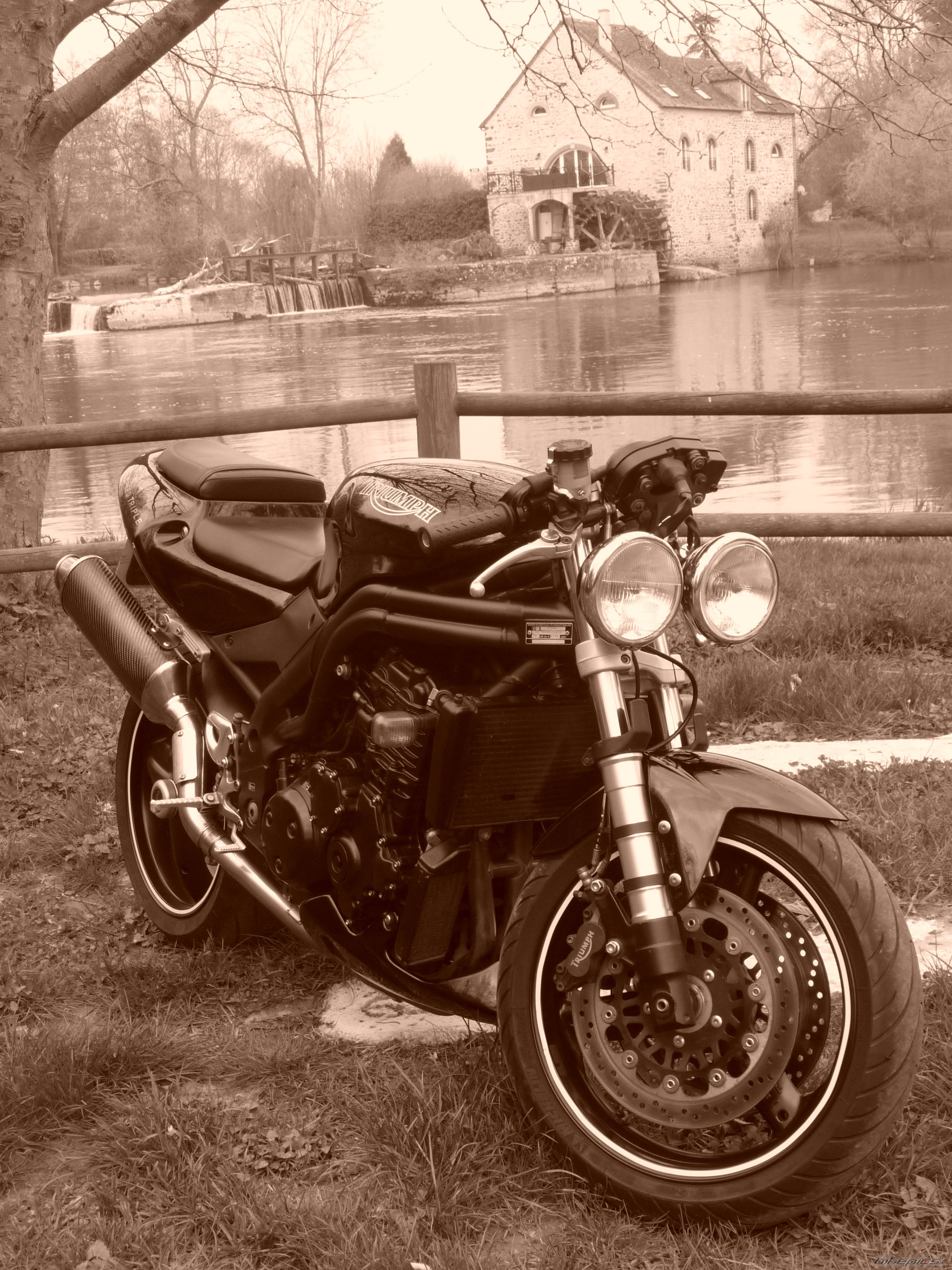 Bike Photo 1951833