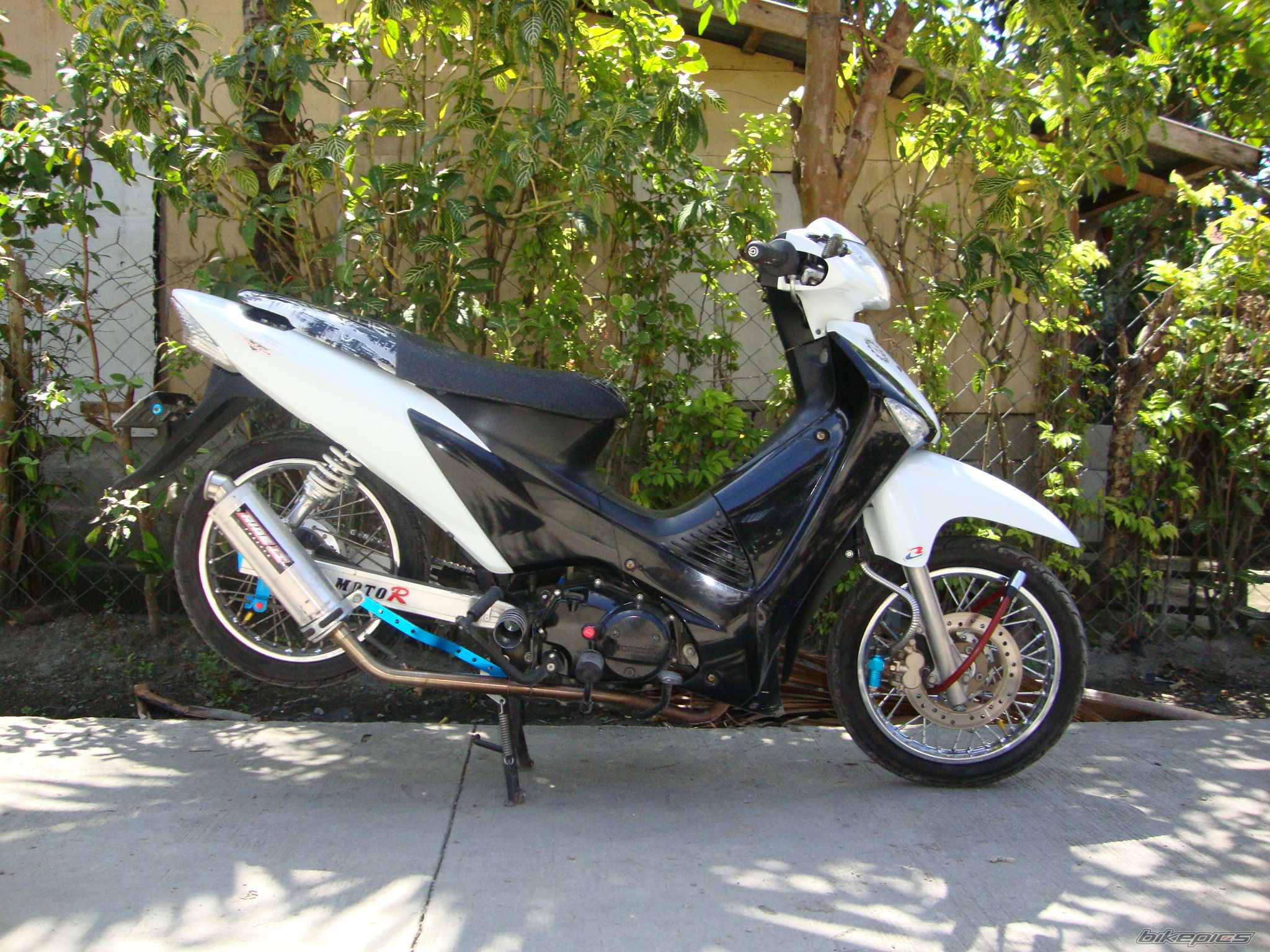 Photo 1952029
