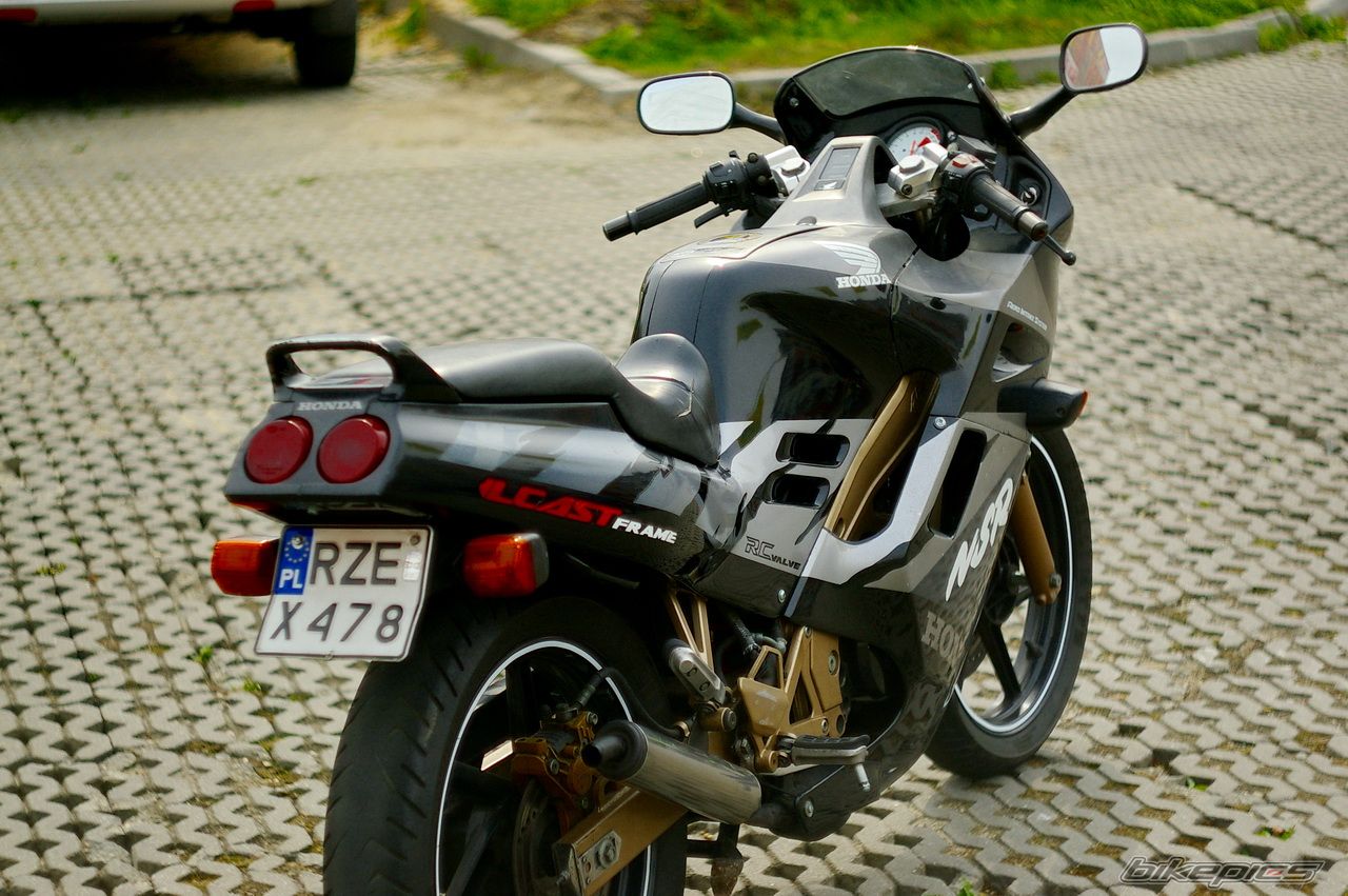 Photo 1952047