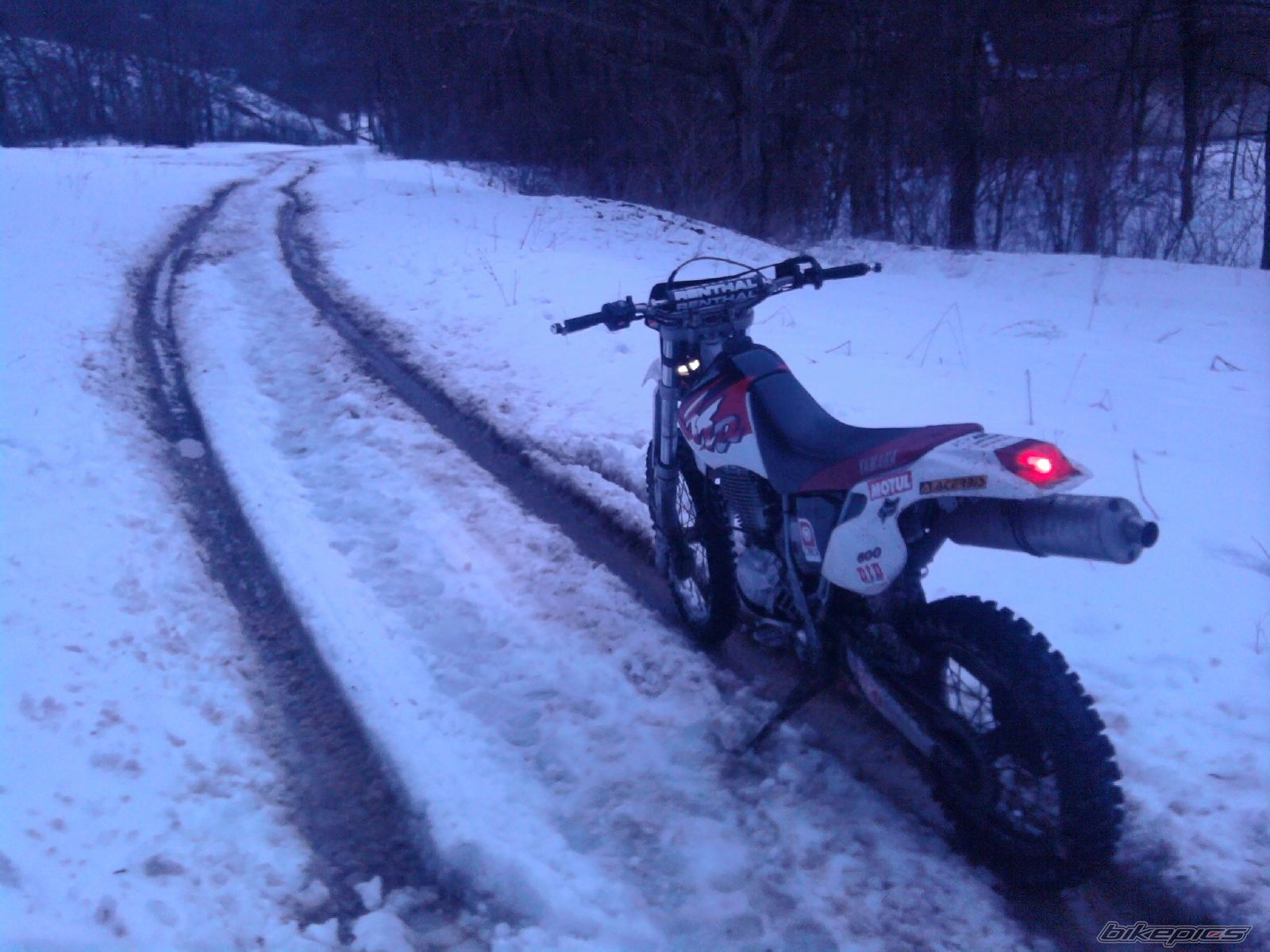 Photo 1952091