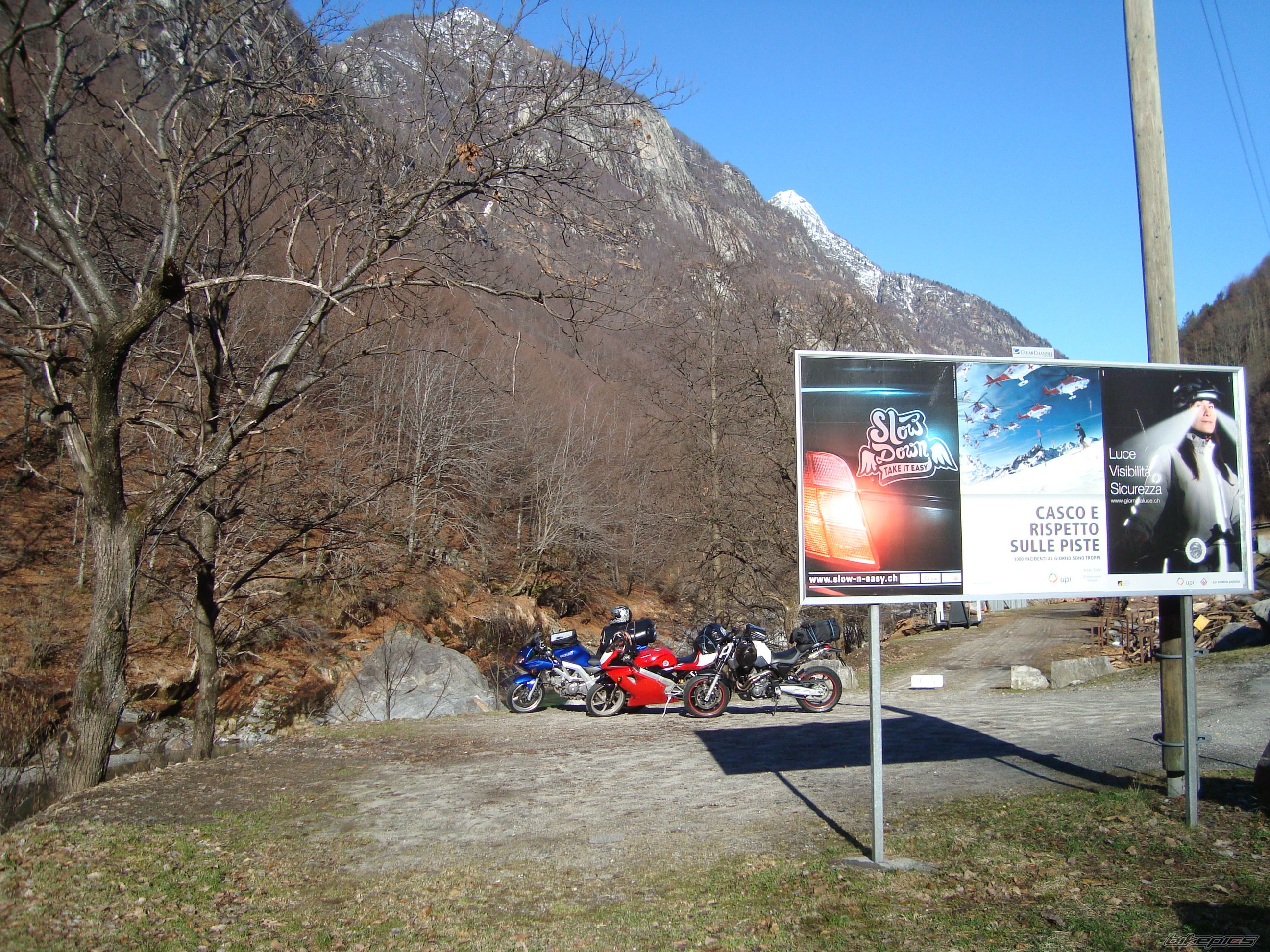 Photo 1952351