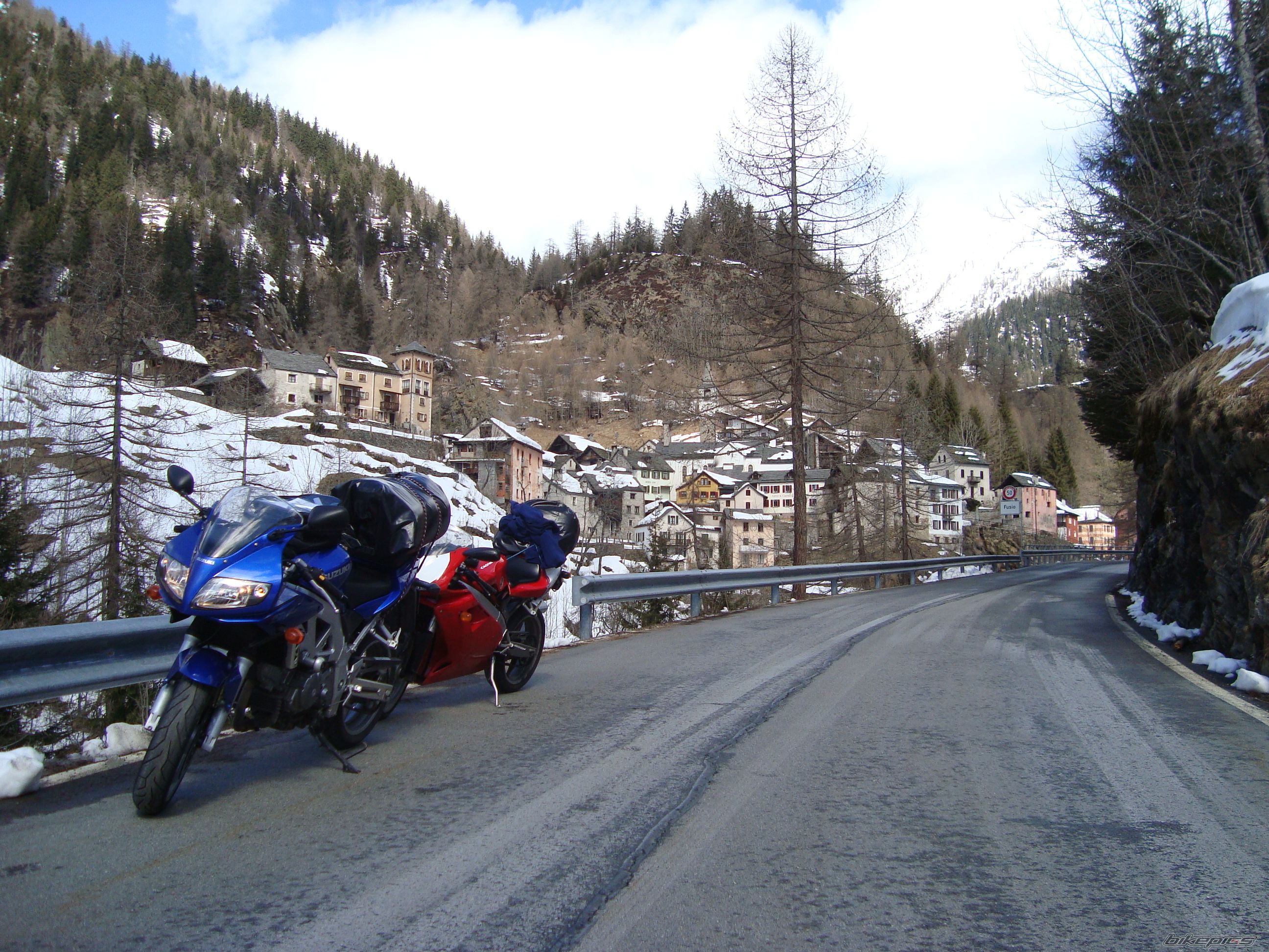 Photo 1952357