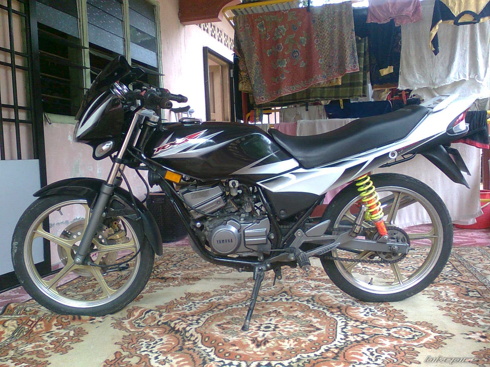 Photo 1952431