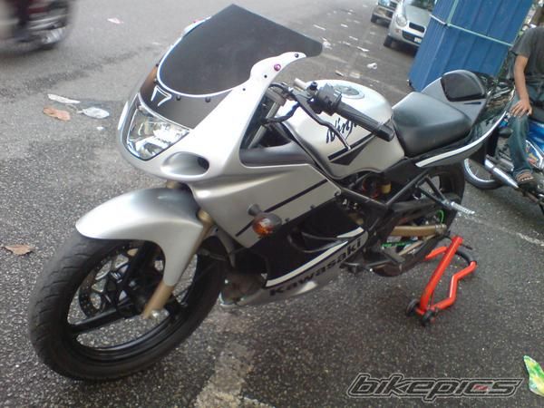 Photo 1952643